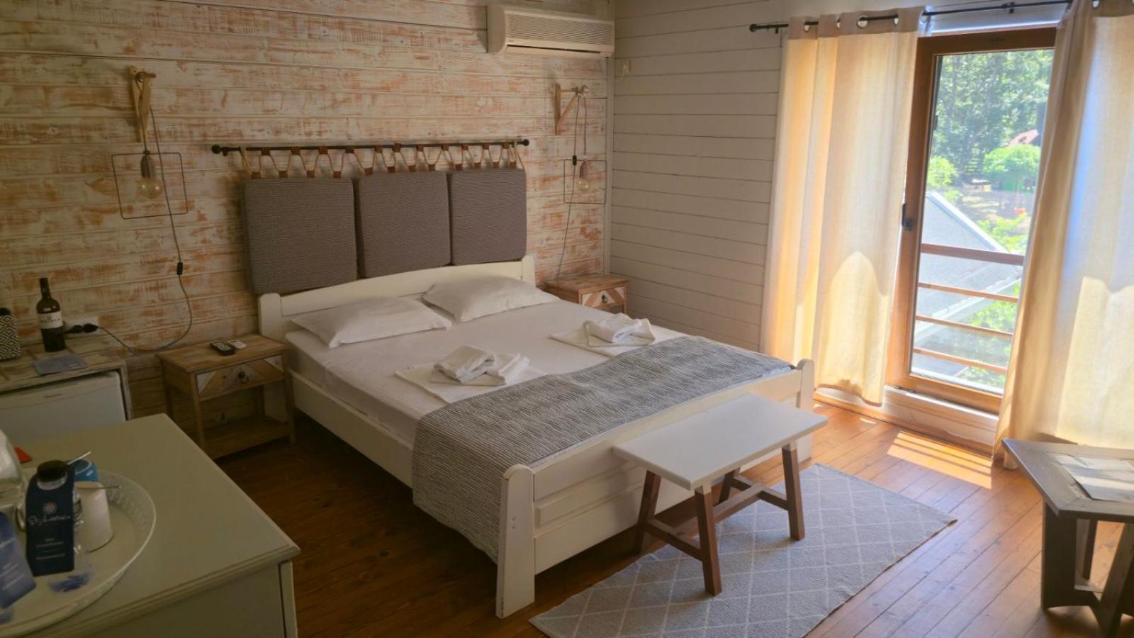 Otel St Anastasia *