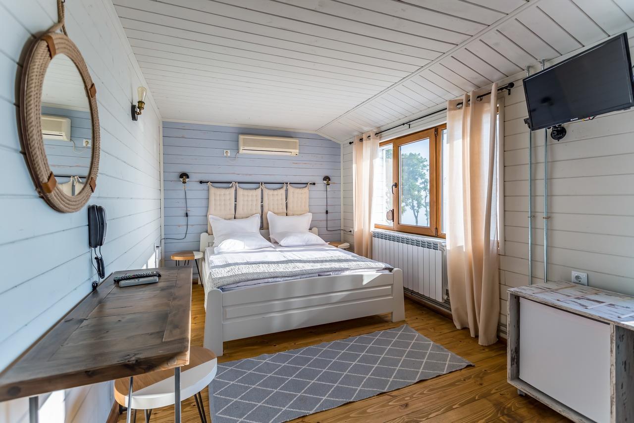 Otel St Anastasia *